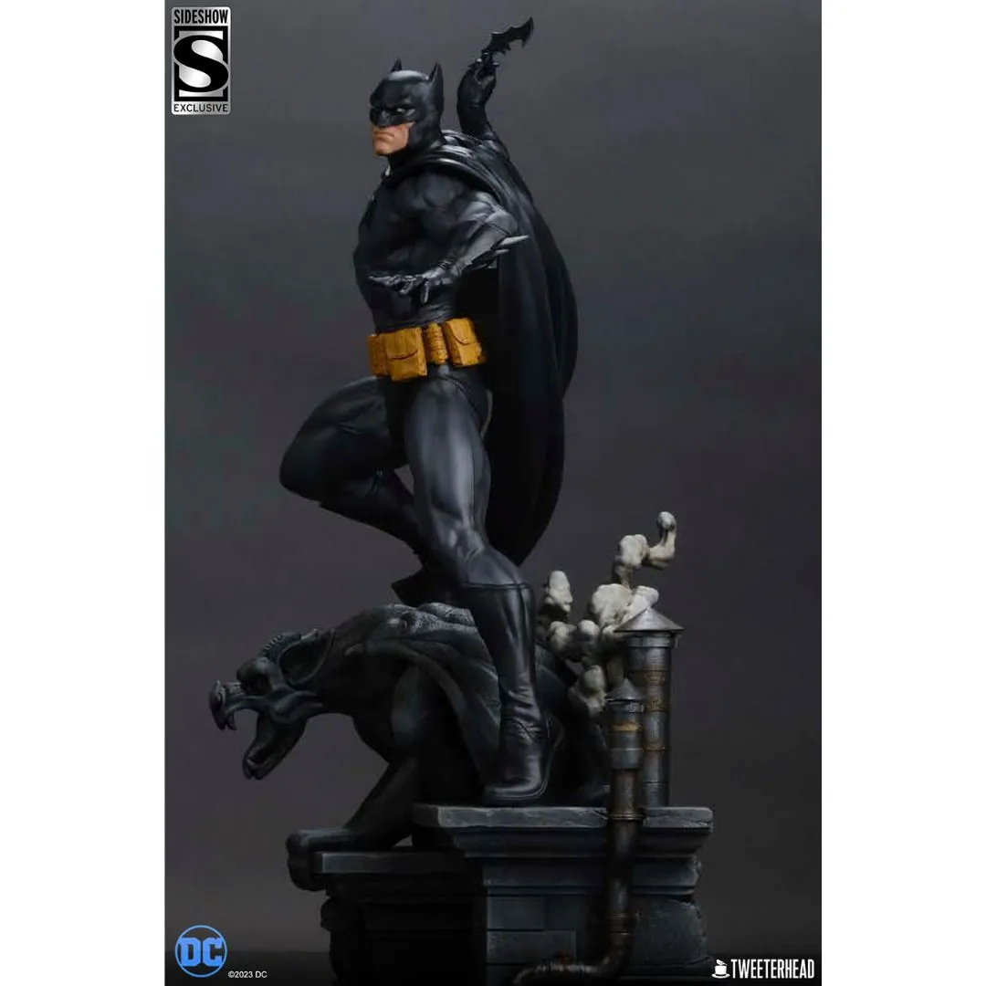 Batman™ (Black And Gray Edition ) Quarter Scale Maquette Statue By Tweeterhead