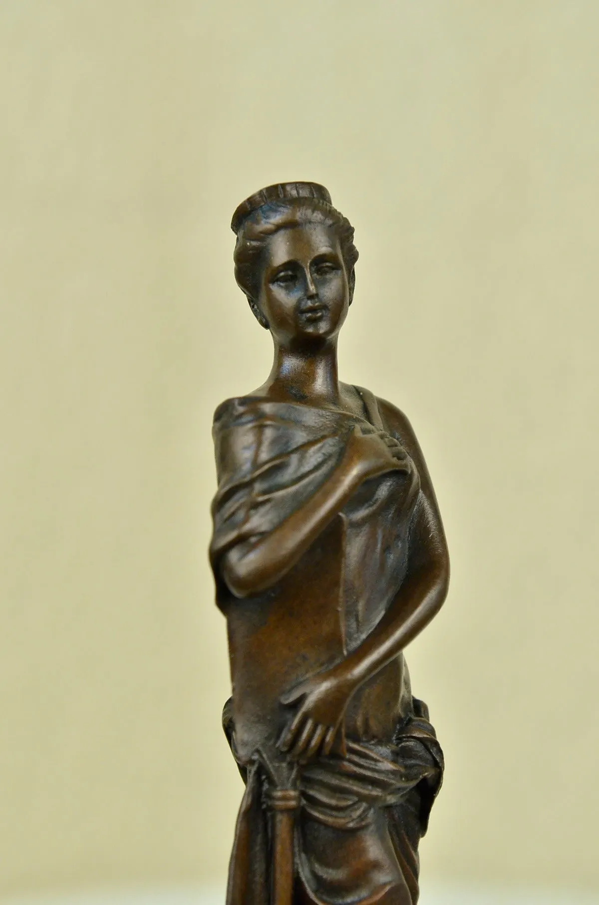 Original Signed English Royal Queen Bronze Sculpture Marble Base Figurine Decor