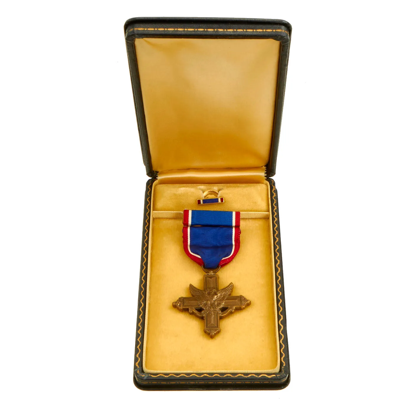 Original U.S. WWII Cased Distinguished Service Cross Set by Robbins Company