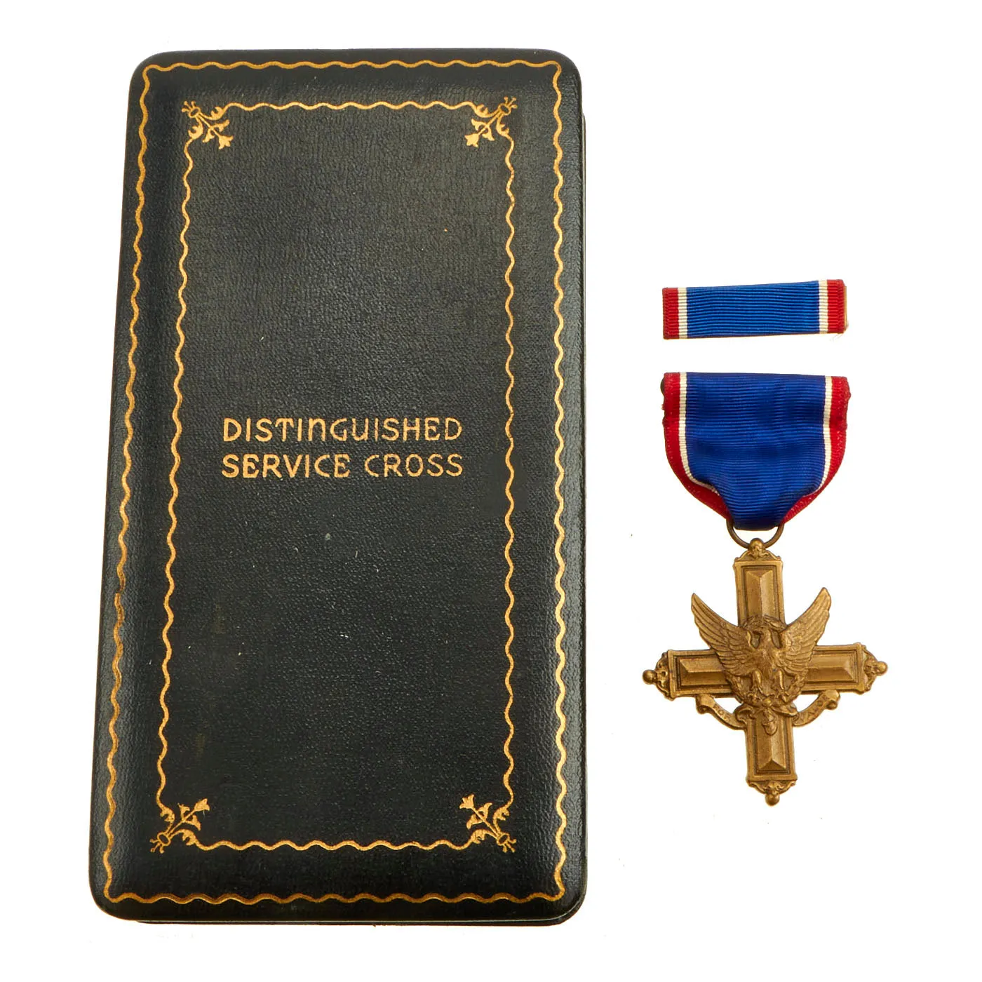 Original U.S. WWII Cased Distinguished Service Cross Set by Robbins Company